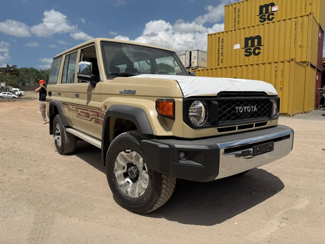 LAND CRUISER 76 TD MANUAL